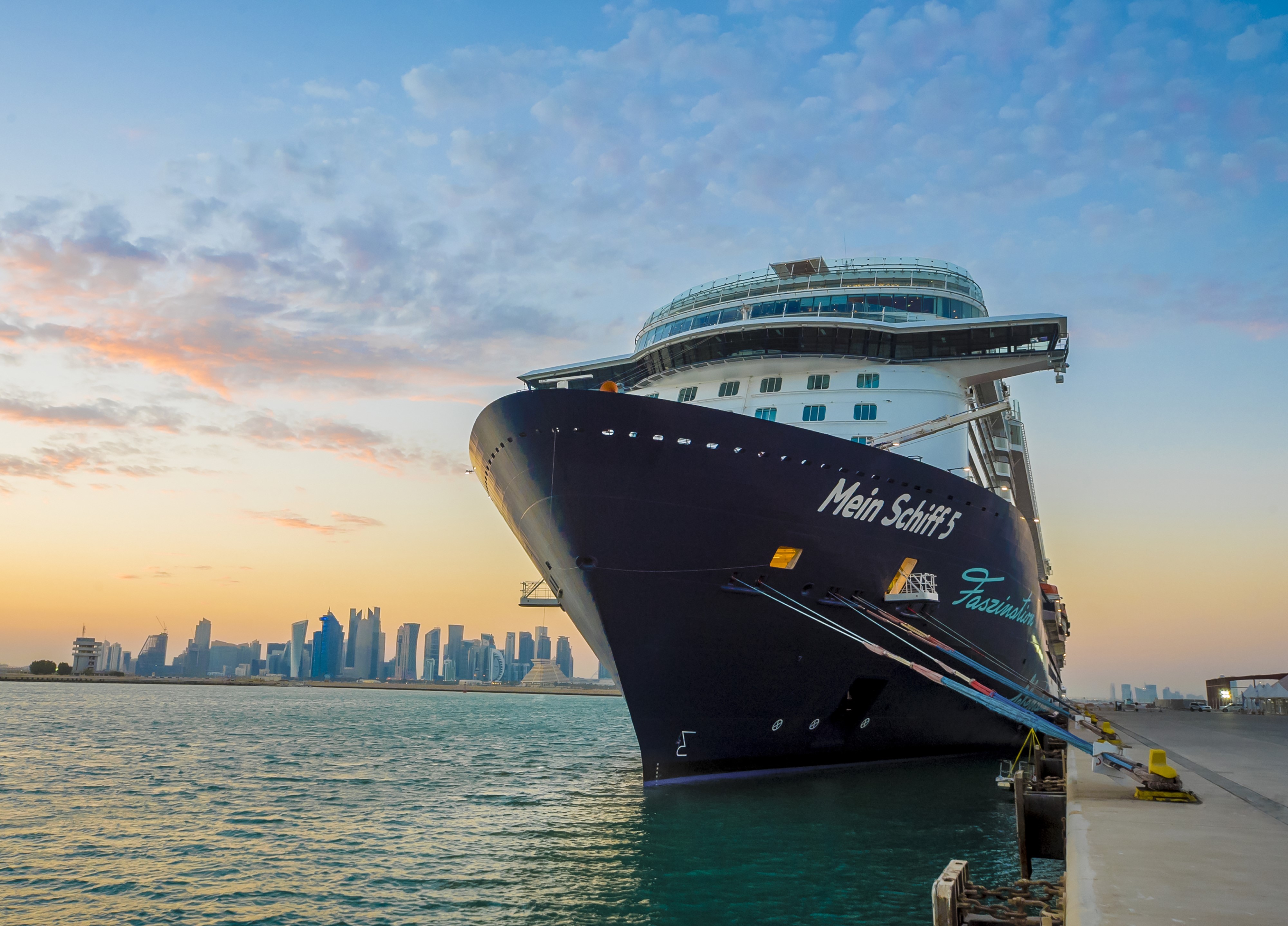 Cruise | Visit Qatar